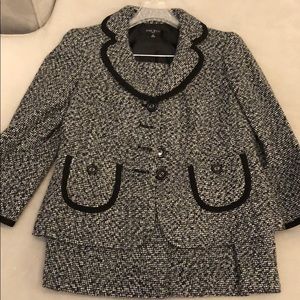 Nine West suit. Jacket and skirt